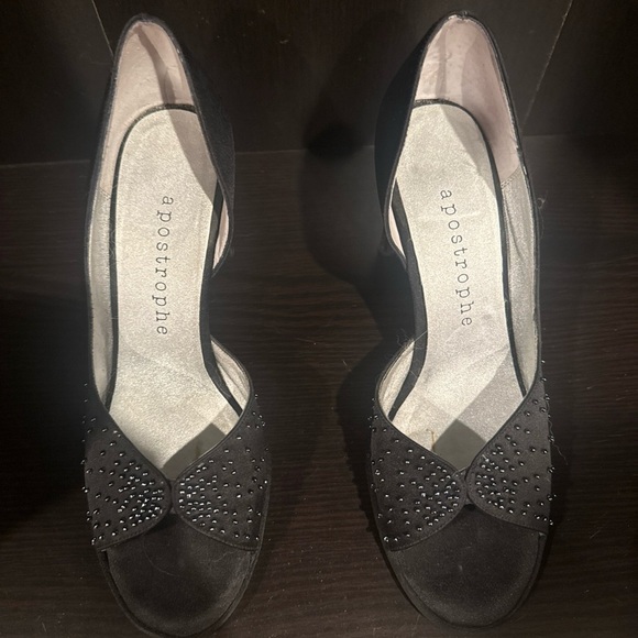 Apostrophe women's black pumps size Size 7.5 From SEARS Rhinestones Open Sides - Picture 2 of 11